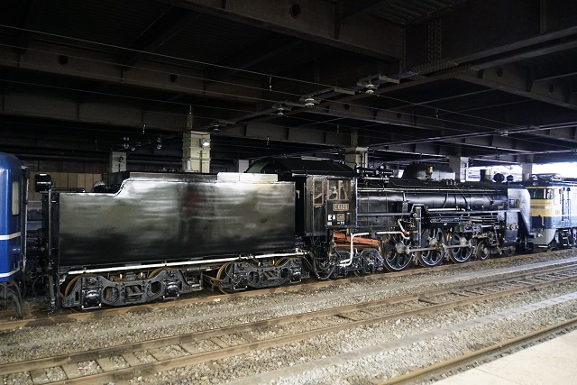 EF65 501牽引 C61 20 大宮出場！3