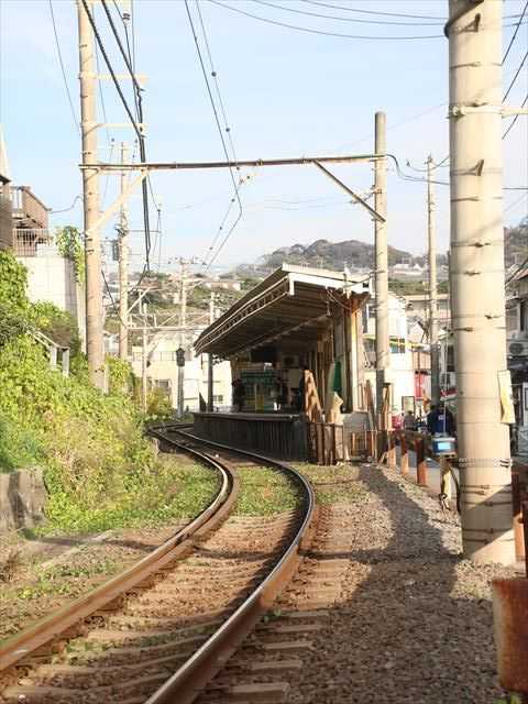 茅ケ崎市自転車貸出-8、江ノ電七里ヶ浜駅から極楽寺駅へ (5/7) お