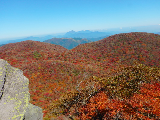 天狗岩から由布岳方面を見る(530)2.jpg