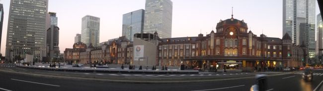 東京駅夕景３パノラマ