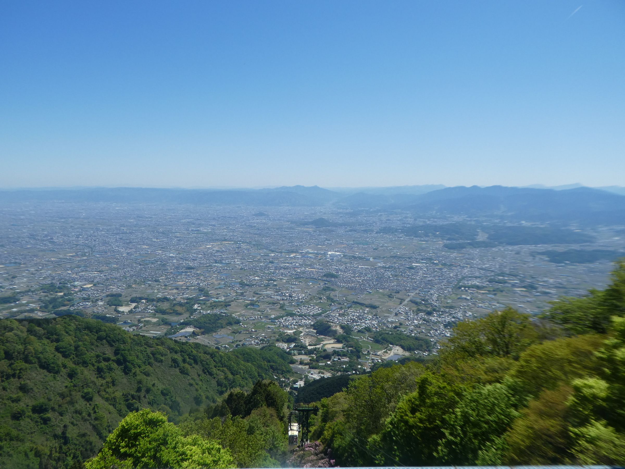 奈良県御所市は 風の森(その2) (九品寺、葛城山ロープウエイ、一言主神社、高鴨神社、かもきみの湯) 葛城山ロープウエイ | わかくさ日記