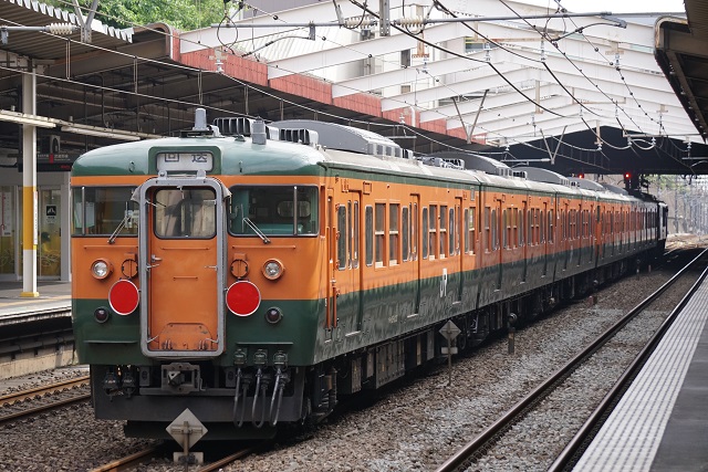 EF64 1030牽引 115系 廃配給 長野行き2