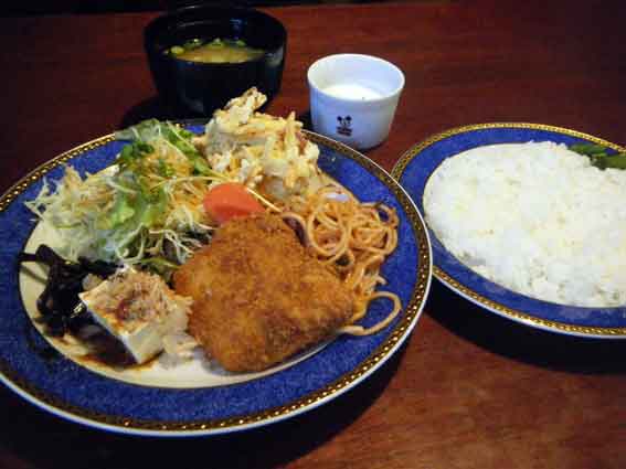 プランタンの「白身魚フライ」-1♪