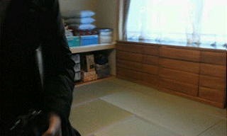 児童相談所居室.jpg