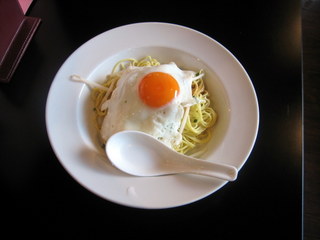 汁なし坦々麺