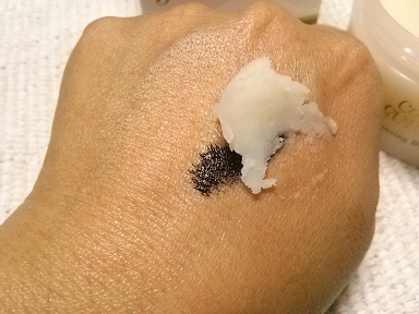 洗顔バームをつけたところ