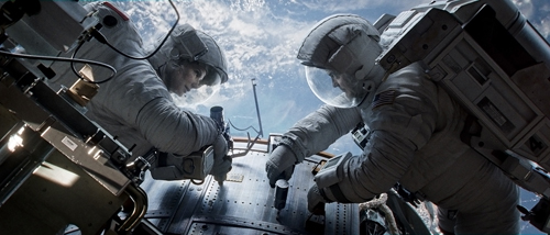 GRAVITY02.jpg