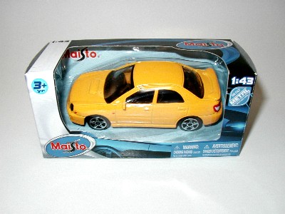 maisto43impreza03.jpg
