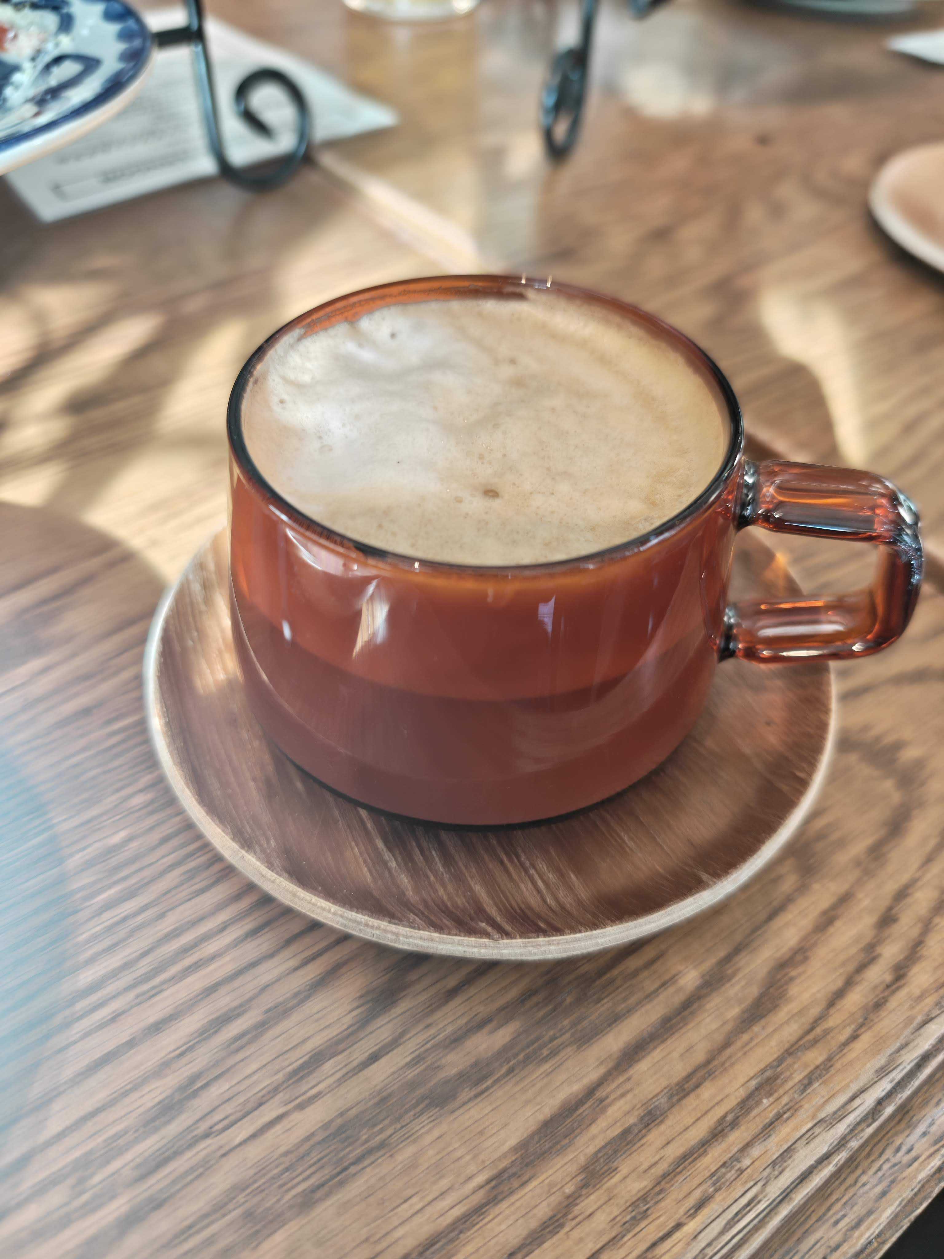 LA COCORICO 横浜赤レンガ倉庫店　土日祝限定アフタヌーンティー　フリードリンクのカフェオレ