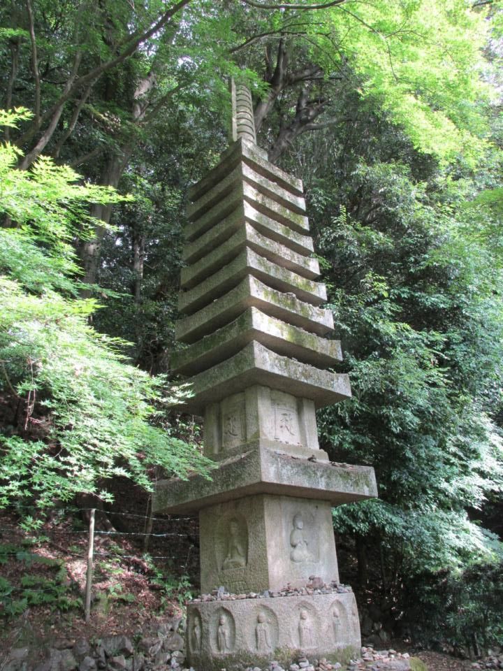 香炉 木質香炉 知恩院 葵紋 月影杏葉 木製 浄土宗 法然 仏壇 仏具 香炉 お焼香 F45 知恩院 | 観光情報 | 京都に乾杯