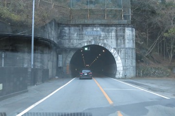 新笹子隋道121207