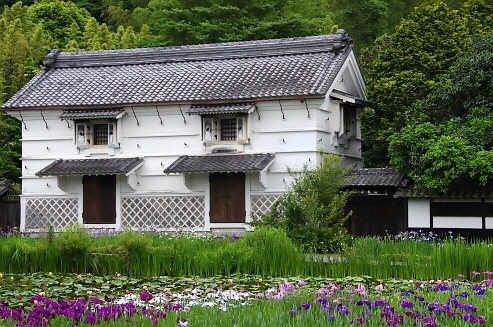 7.加茂庄の蔵