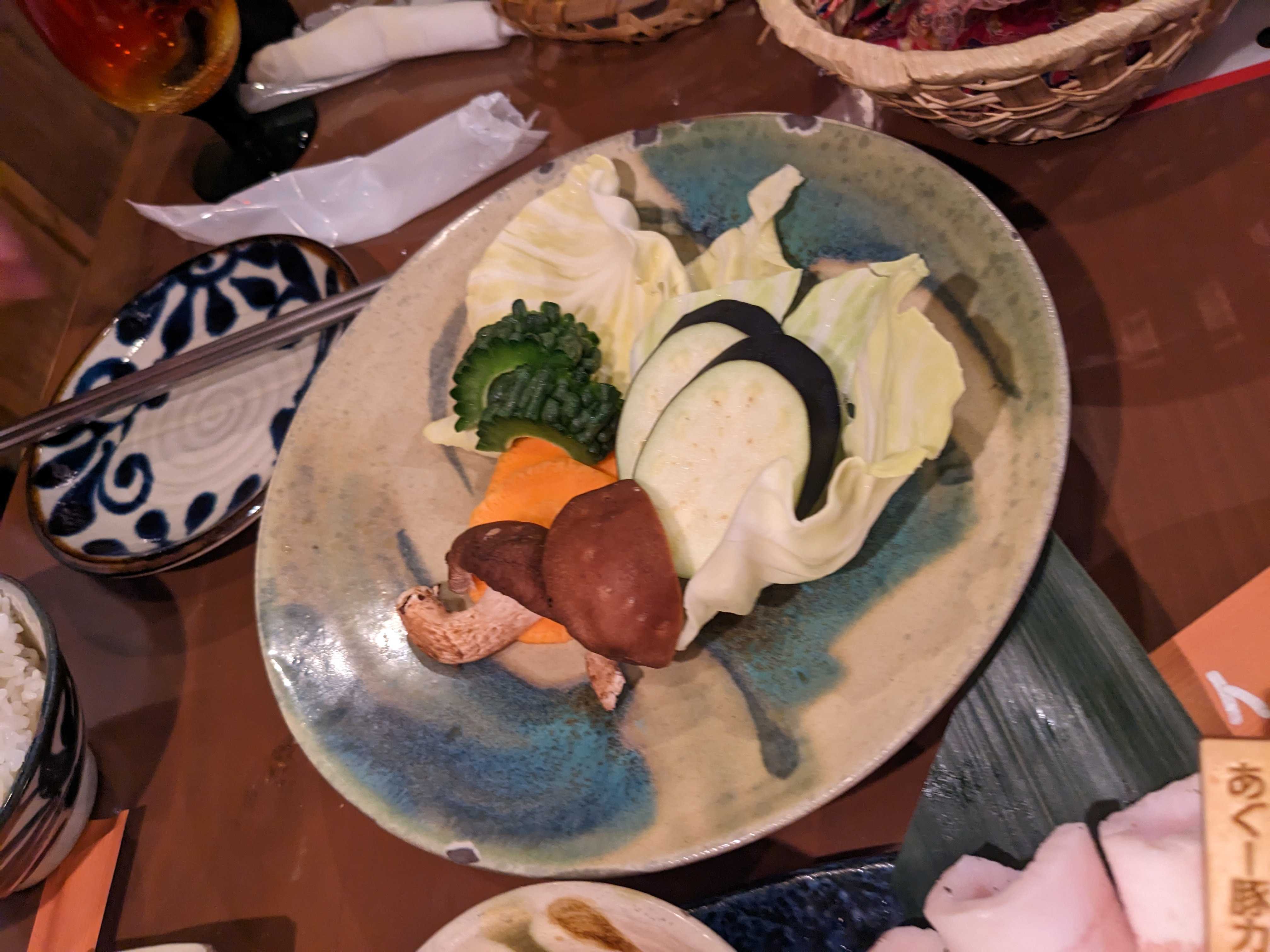沖縄古民家七輪焼肉 恩納だから。恩納村セットの野菜盛り
