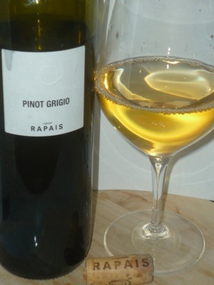 Vigneti Rapais PinotGrigio 2007 glass.jpg