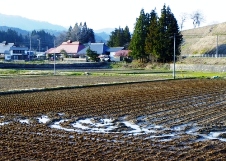 20130430田植え間近の山都町.jpg