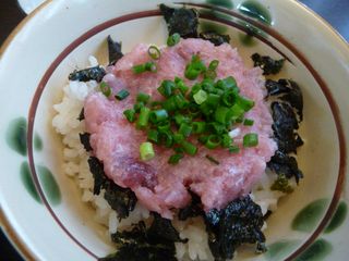 おぼろのラーメンとミニ丼
