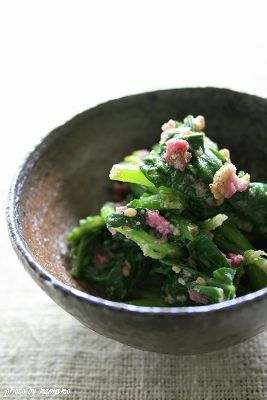 ルッコラの胡麻和え