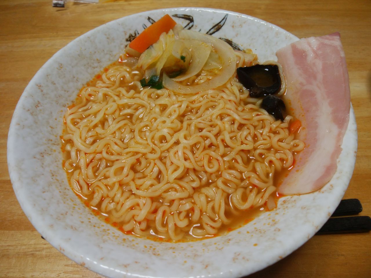 サッポロ一番味噌ラーメン旨辛