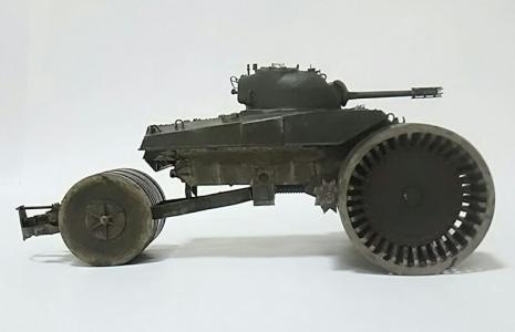 ハマー M242ブッシュマスターキャリアー 完成 | 凍りの梨