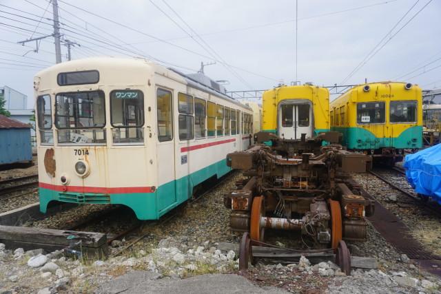 富山地鉄 稲荷町車庫3