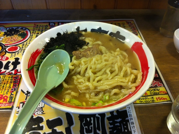 竹本商店 つけ麺 北辰堂　  特濃 煮干し剛麺（トロ肉入り） 麺