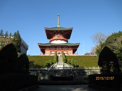平和の大塔1.JPG