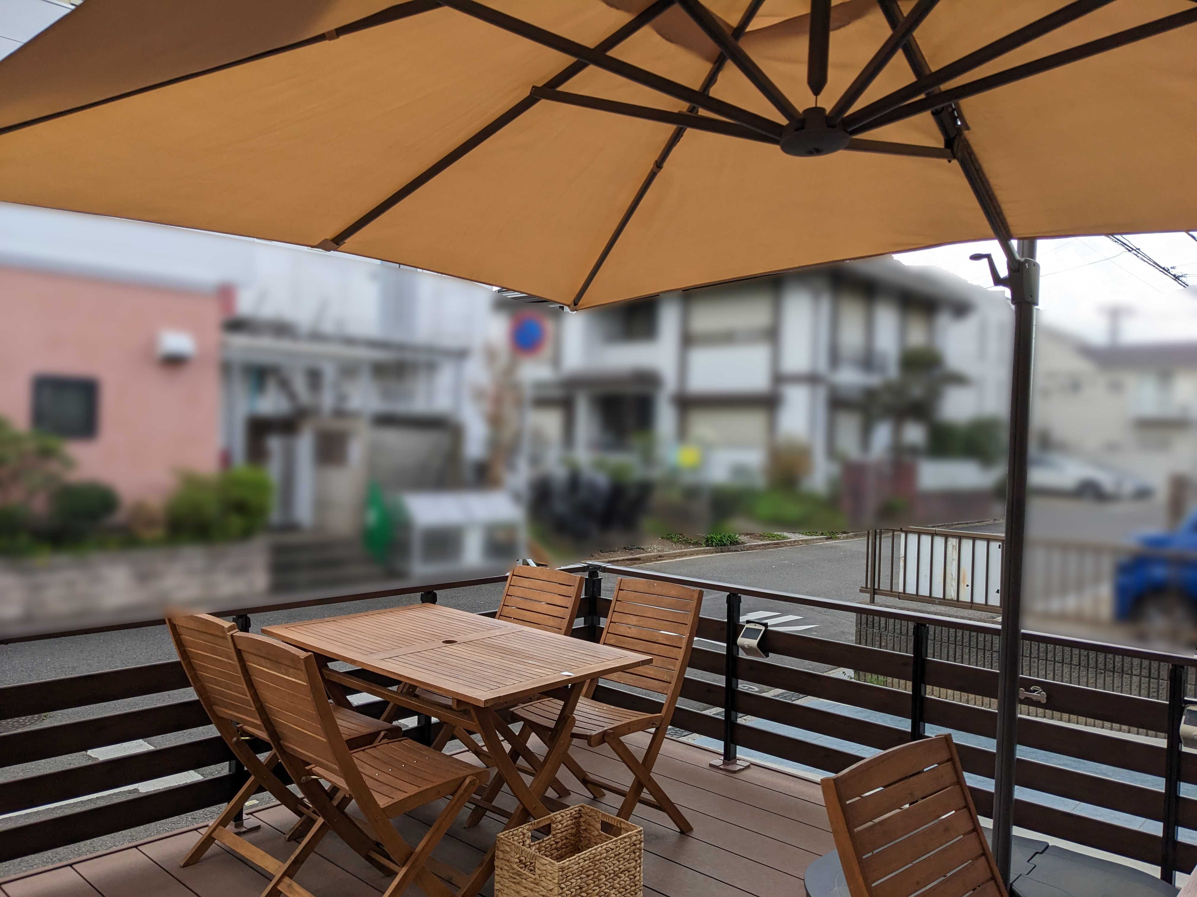 東船橋トナリノカフェ　テラス席