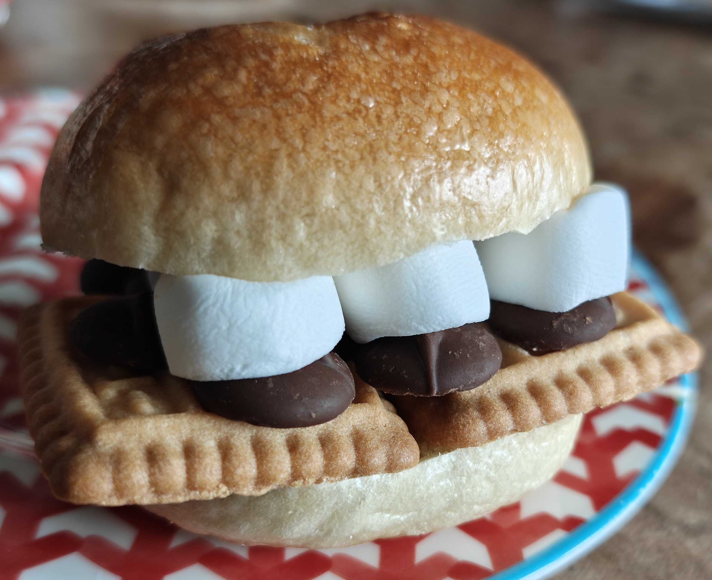 アカシアベーグル(acaciabagel) 通販　ベーグル・オ・スモア　Bagel o' s'moresの断面