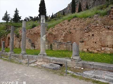 古代に世界の中心と思われていた世界遺産デルフィー見学 ~ | 貧乏旅人 アジアの星一番が行く 世界への旅 - 楽天ブログ