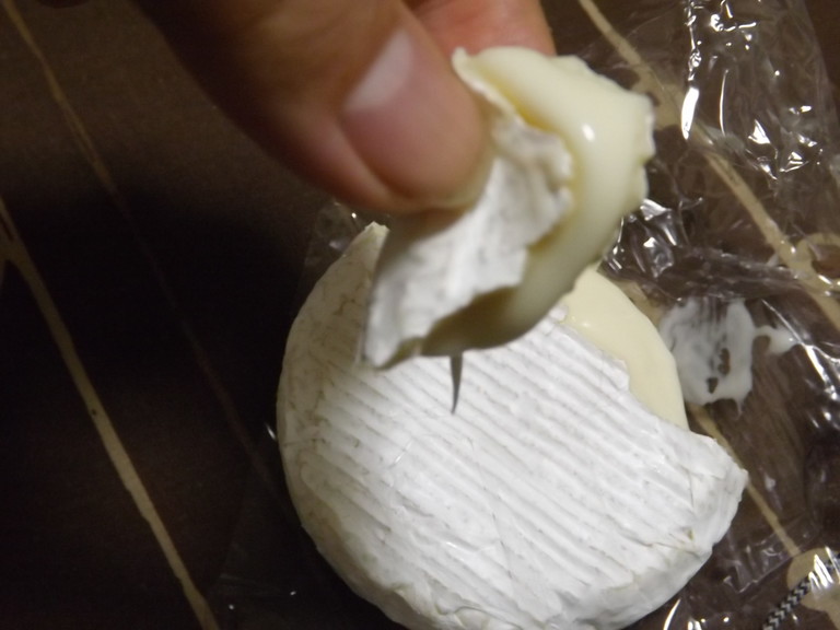 雪印 北海道産生乳100％！カマンベールチーズ11
