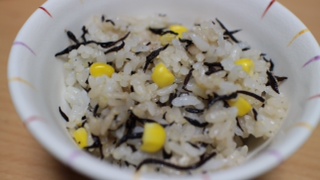ひじきとコーンの炊き込みごはん.JPG