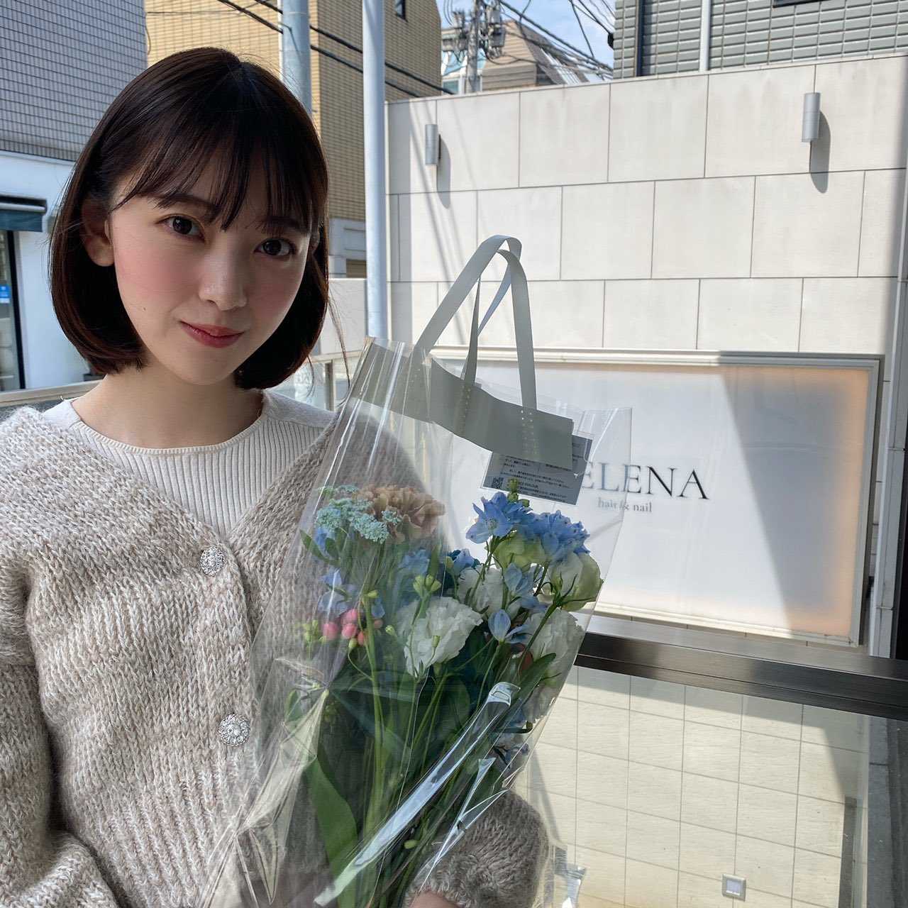 堀未央奈 橋本奈々未と同じ美容室より花束贈られる ルゼルの情報日記 楽天ブログ