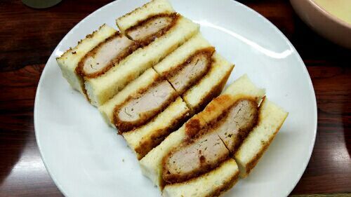 ヒレカツサンド単品700円20180817