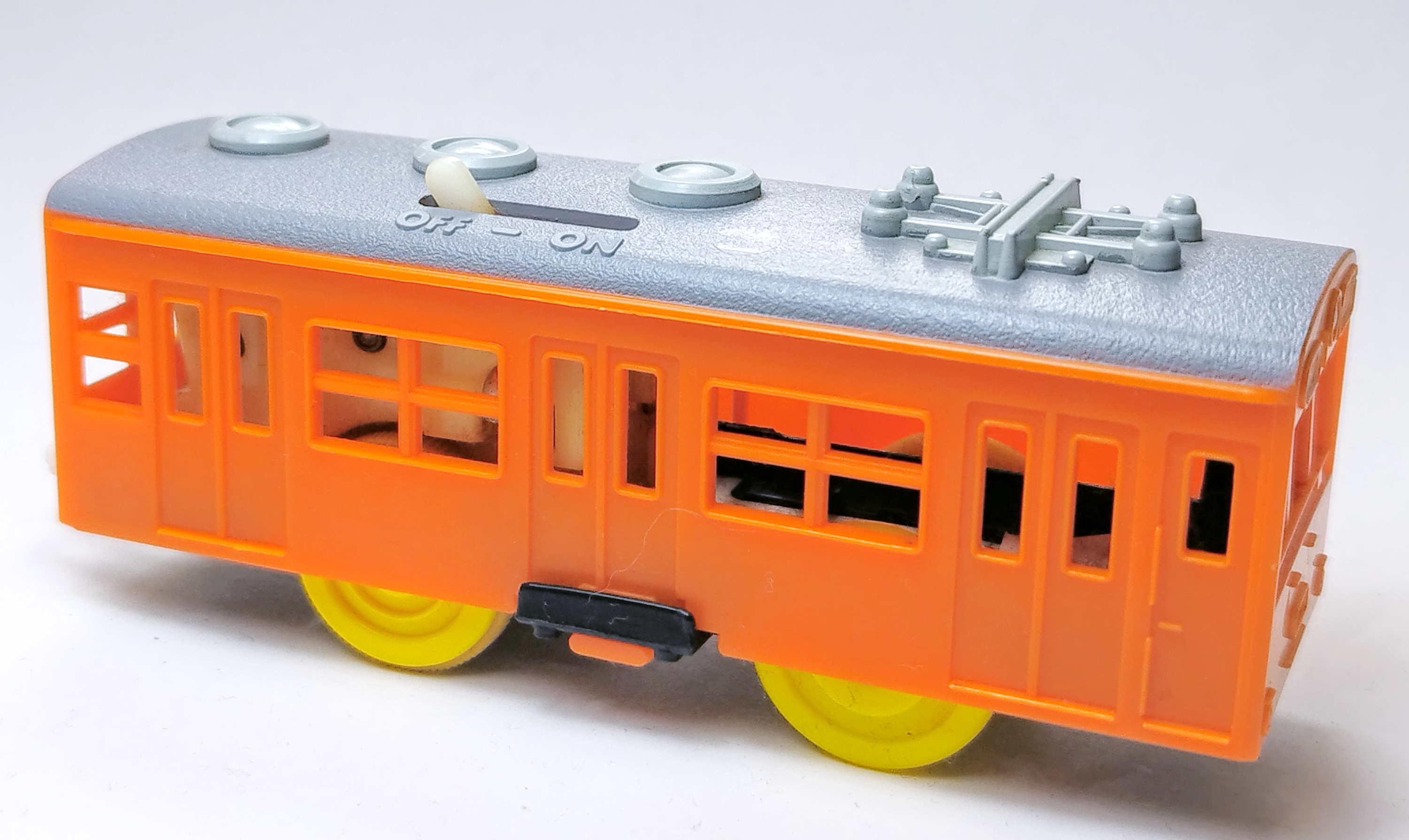 プラレール 電動プラ電車 橙 | おん鐵 - 楽天ブログ