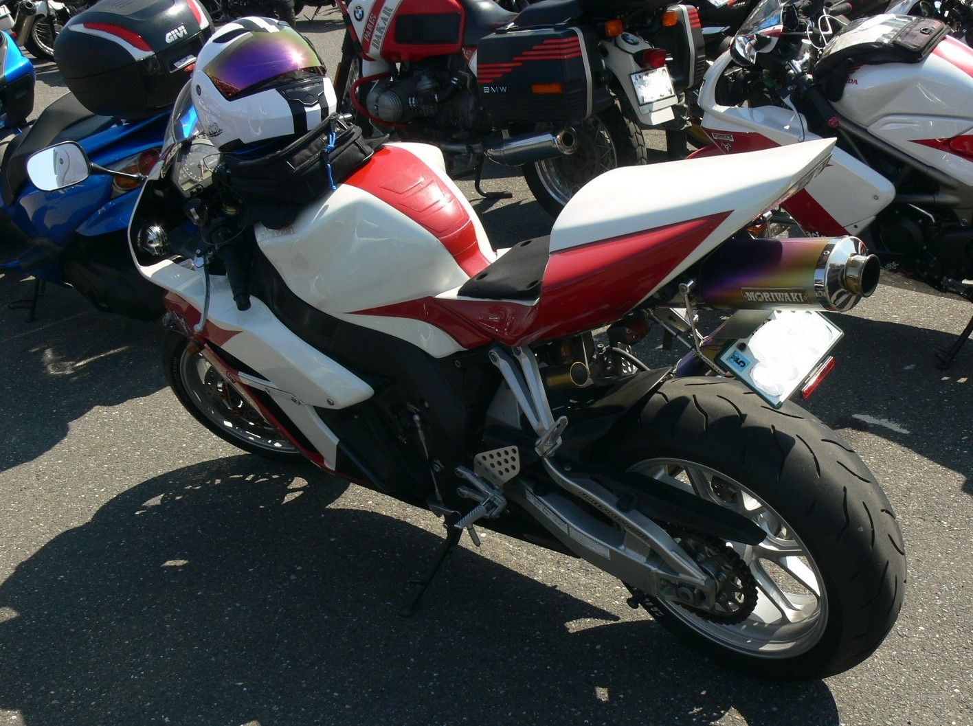 東京モーターショーの駐車場で 仮面ライダー The First のサイクロン1号と遭遇 80 S Bike Vol 3 楽天ブログ