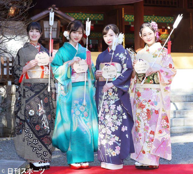 オンライン直売 成人式 集合写真 山下美月 向井葉月 渡辺みり愛 大園