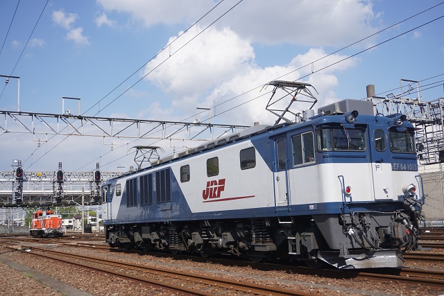 リゾ－ト｢ゆう｣ & DE10 1654田端 & EF64 1013鹿島5