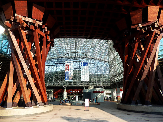 金沢駅