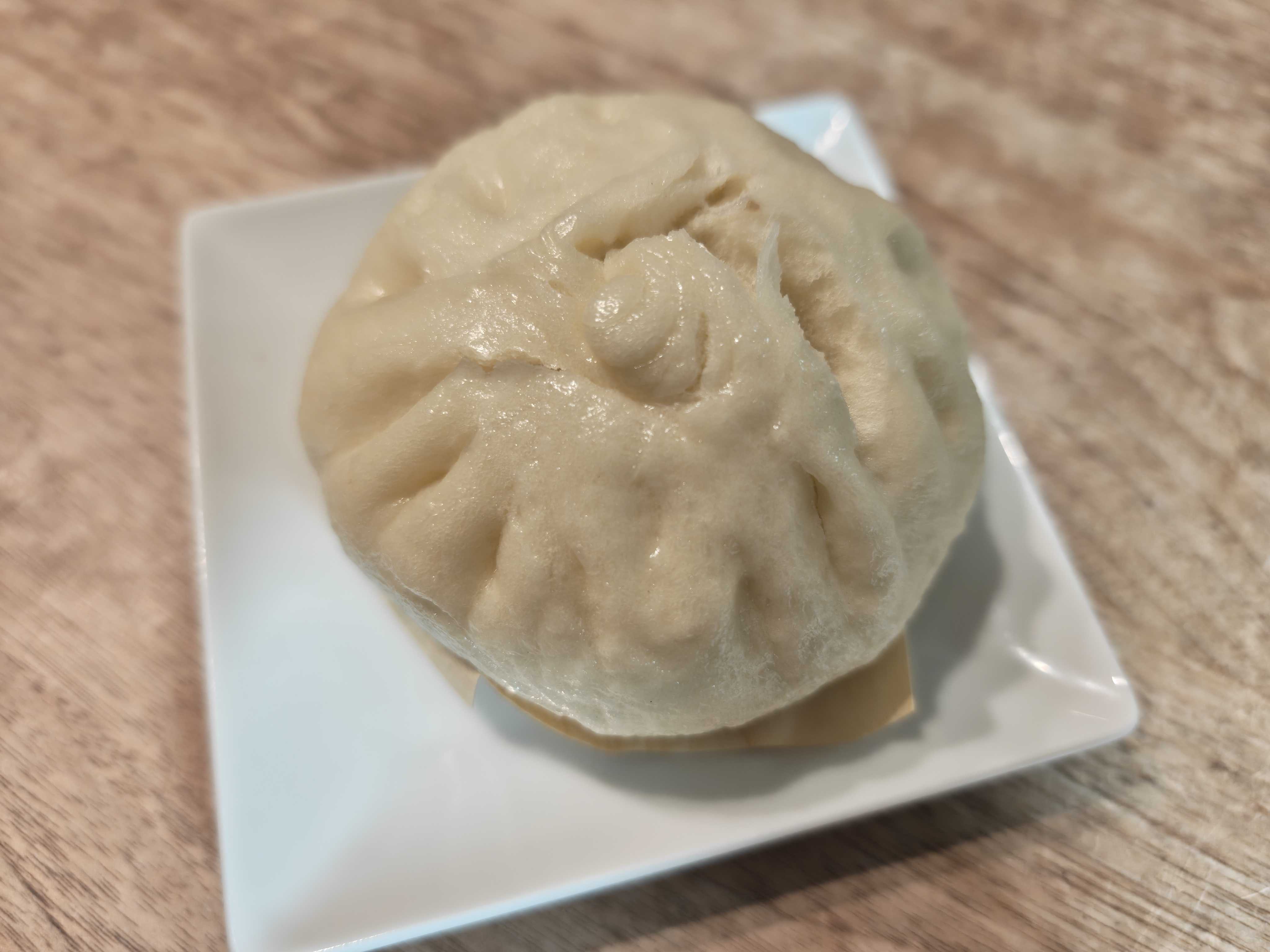 羅家 東京豚饅 イイトルミネ新宿店　豚まん