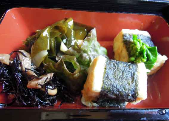 アメリカンステーションの「豆腐の磯辺揚げ」♪