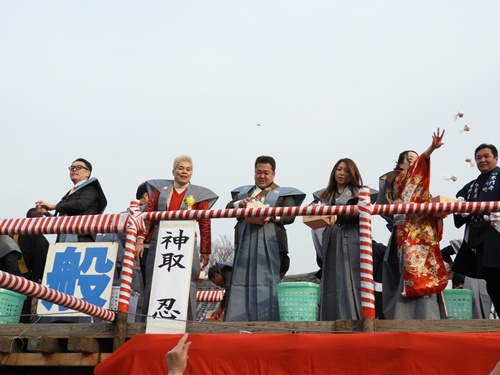 池上本門寺の豆まき