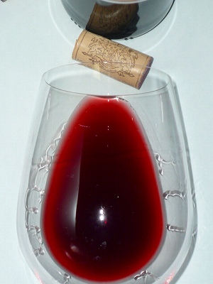 Ch.Fombrion 2009 glass.jpg