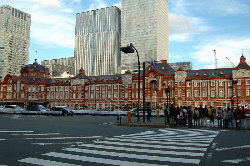 s-DSC_東京駅の全体像は撮影出来ませんでした.jpg
