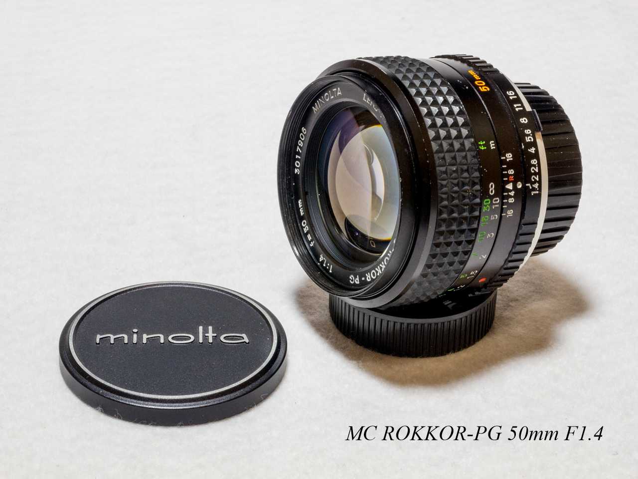 緑のロッコール】MINOLTA MC ROKKOR-PG 50mm f1.4③ - レンズ(単焦点)