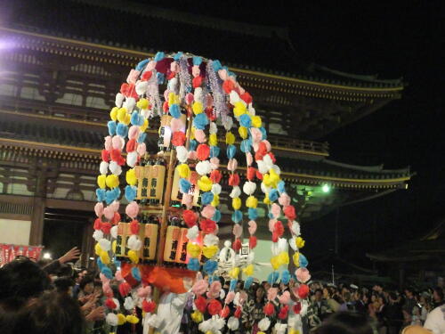 池上本門寺の万灯行列