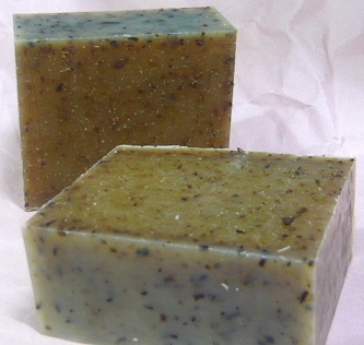 前回のオリーブグリーン系