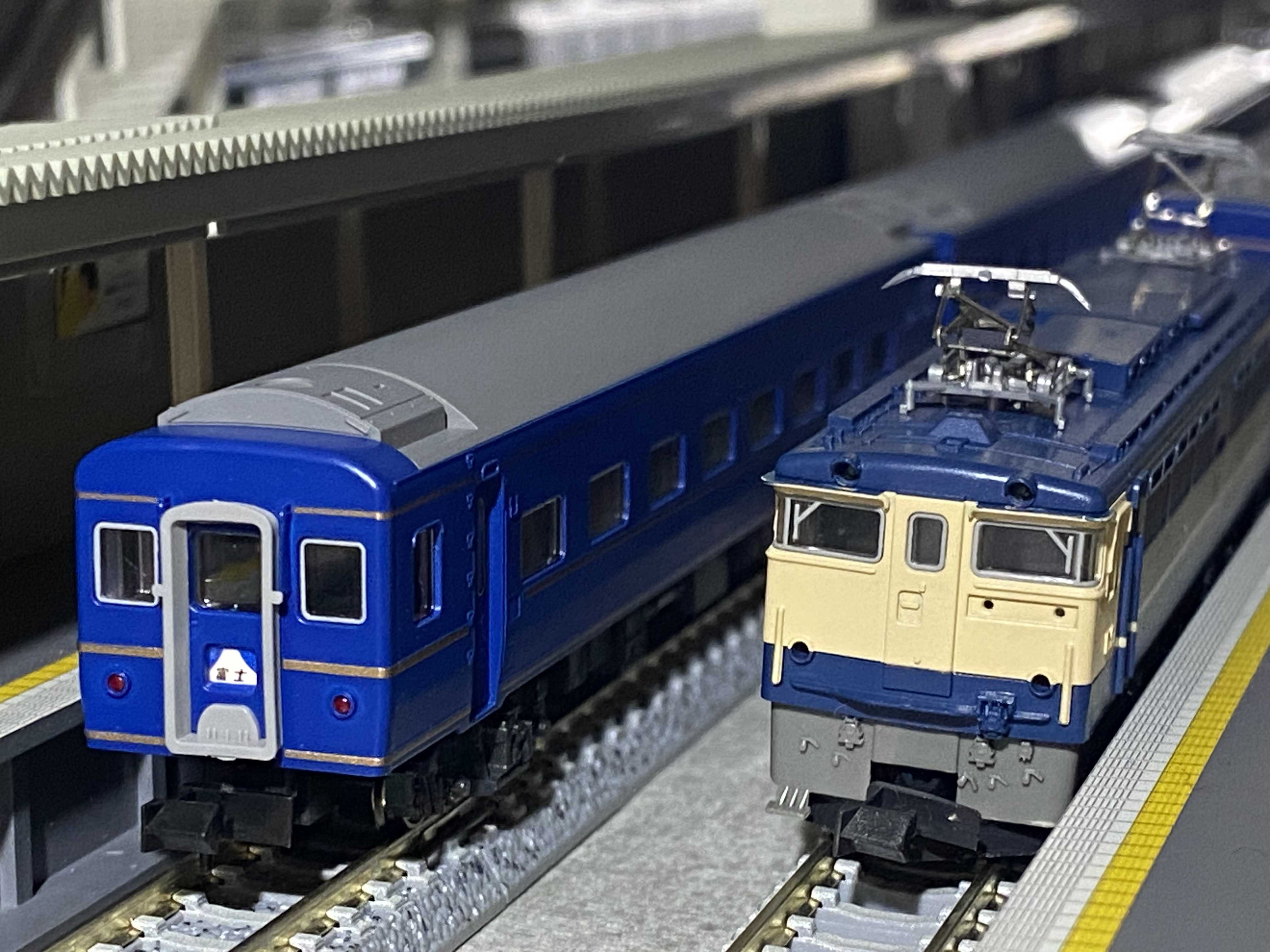 所有車両紹介(小田急以外編2)EF65-1000＋24系25形 ブルートレインセット | ぺたんたのお部屋 - 楽天ブログ