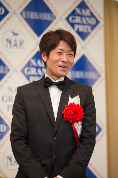 記者会見