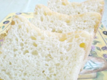 白神こだま酵母の食パン