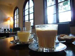 カフェ